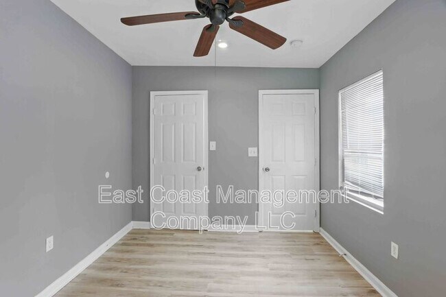 Building Photo - 1209 W Lombard St
