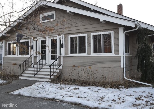Building Photo - 1 br, 1 bath Apartment - 1203 West Oak Street