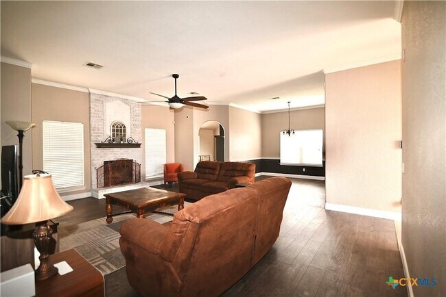 Building Photo - 4501 Lauren MacKenzie Dr