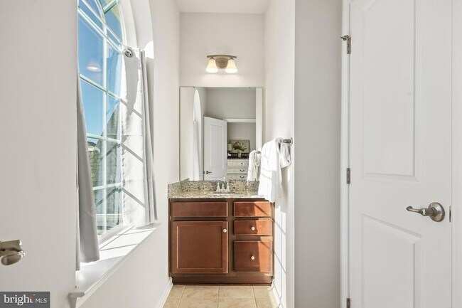 Building Photo - 76 Penns Charter Ln