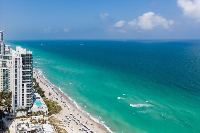 Building Photo - 1830 S Ocean Dr