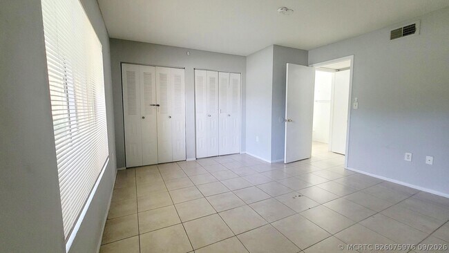 Building Photo - 2667 NW 33rd St