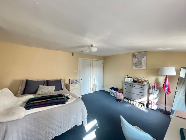 Building Photo - 416 N 31st St