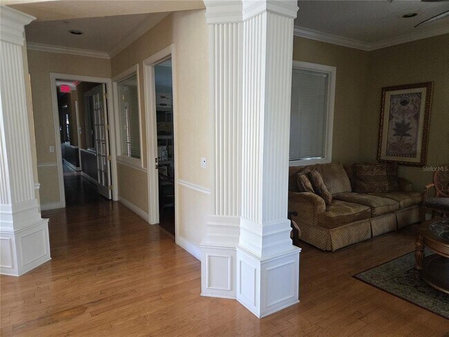 Building Photo - 858 Grand Regency Pointe