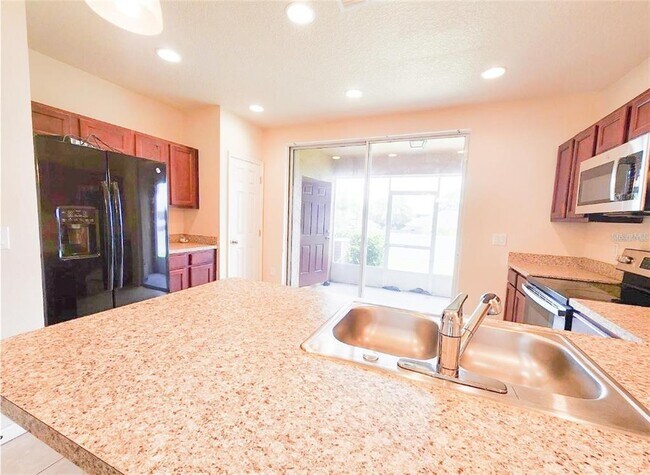 Building Photo - 1132 Chelsea Dr