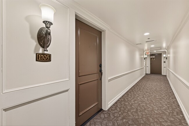 Building Photo - 3525 Sage Rd