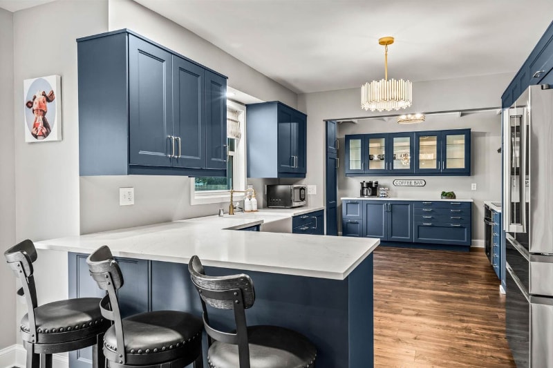 Building Photo - 421 W Lloyd St