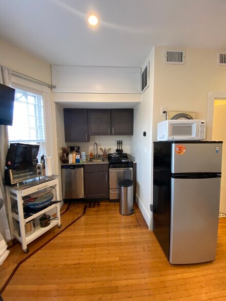 Building Photo - 4 Chiswick Rd