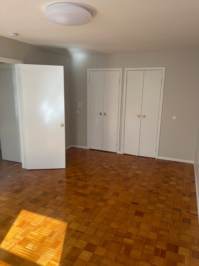 Building Photo - 500 Alma Ter