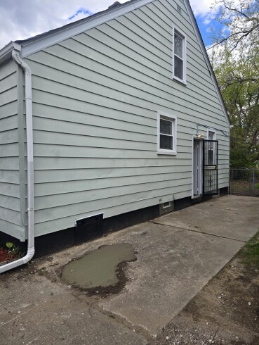 Building Photo - 14550 Northlawn St