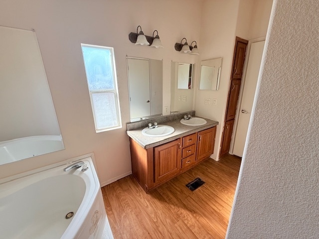Building Photo - Manufactured Home For Rent