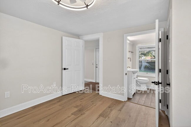 Building Photo - 1316 22nd St