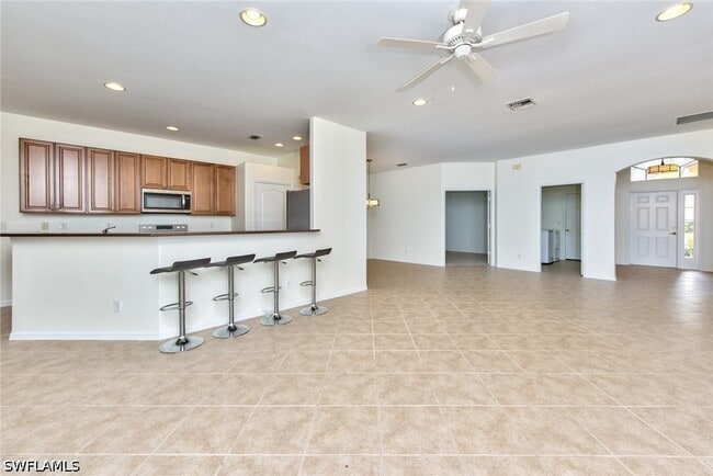 Building Photo - 15754 Cutters Ct