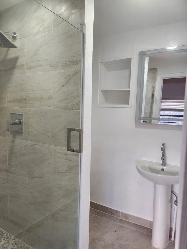 Building Photo - 1079 3rd St