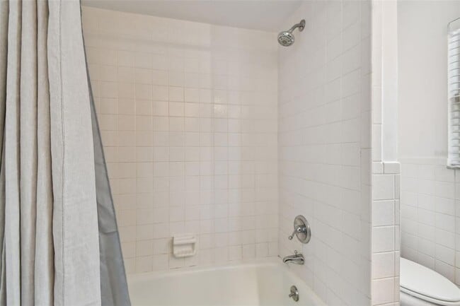 Building Photo - 4328 40th St S