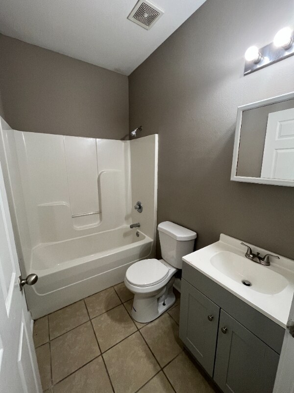 Building Photo - 1916 Eagle St