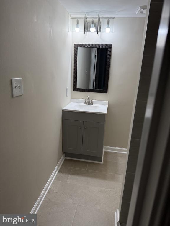 Building Photo - 18724 Walkers Choice Rd