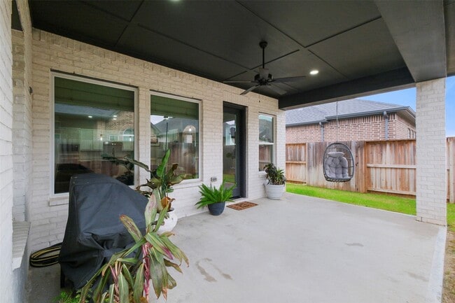 Building Photo - 2310 Precision Ln