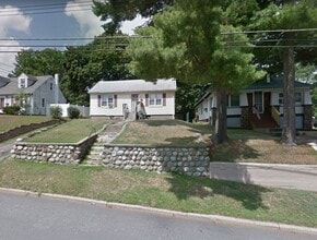 Building Photo - 48 Merriam Ave