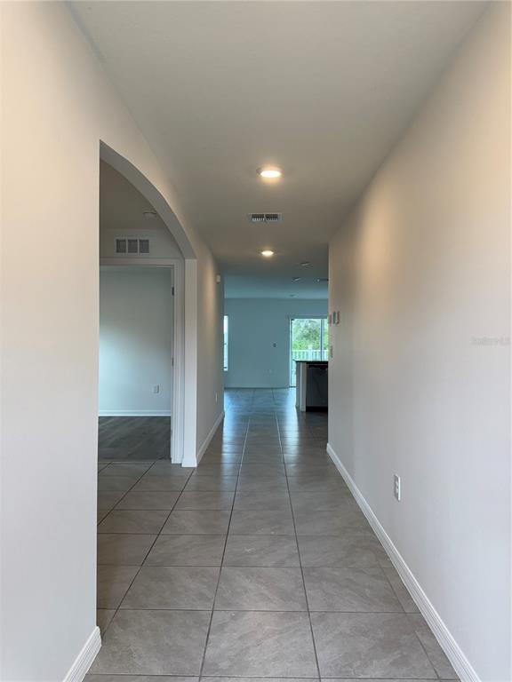 Building Photo - 1056 Gerona Ave