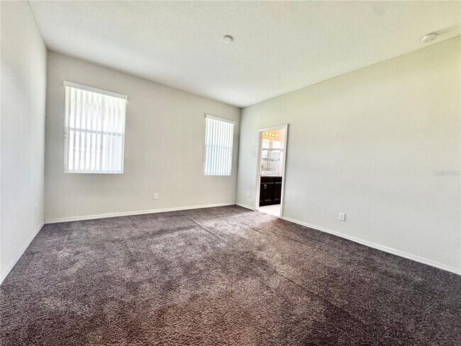 Building Photo - 2757 Creekmore Ct