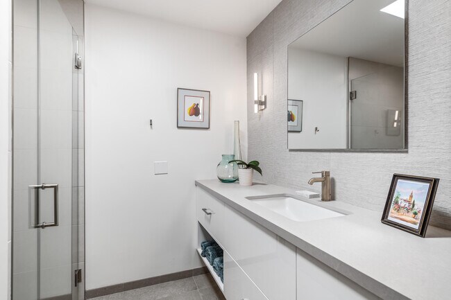 Building Photo - 44841 Desert Horizons Dr