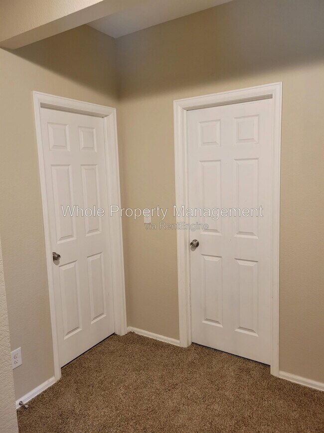 Building Photo - 17685 E Temple Dr
