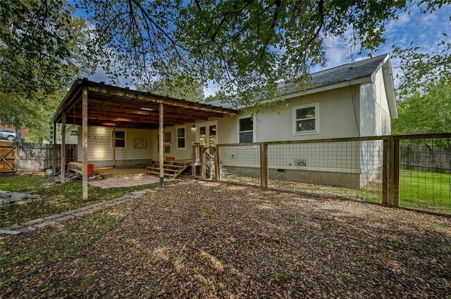 Building Photo - 1619 J J Seabrook Dr