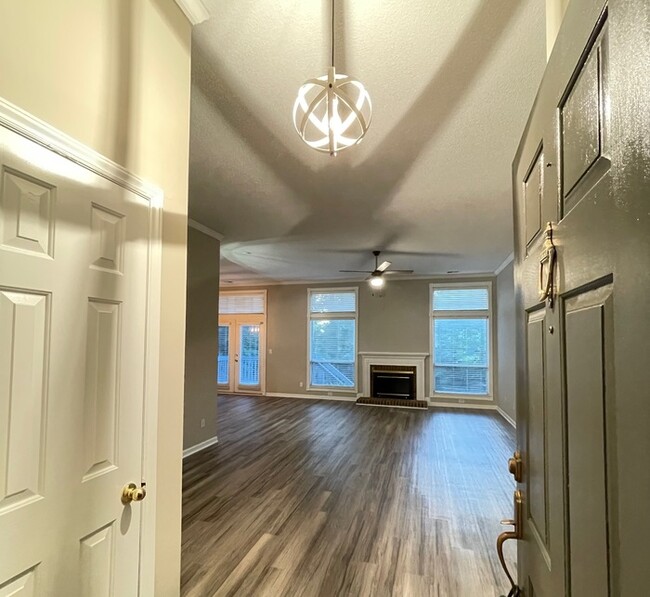 Building Photo - 8307 Belstead Brook Ct