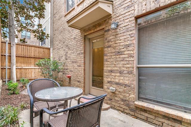 Building Photo - 906 Marilla Ct.