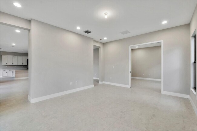 Building Photo - 20119 Pacific Dunes Dr