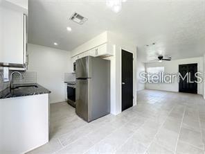 Building Photo - 5024 W Washington St