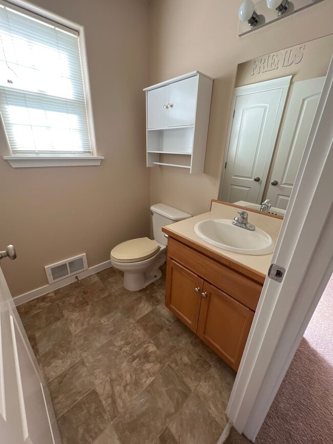 Building Photo - nov208