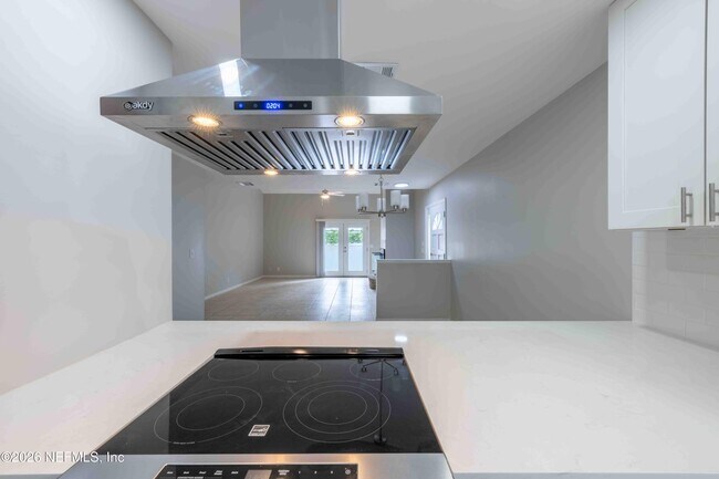 Building Photo - 176 East Coast Dr