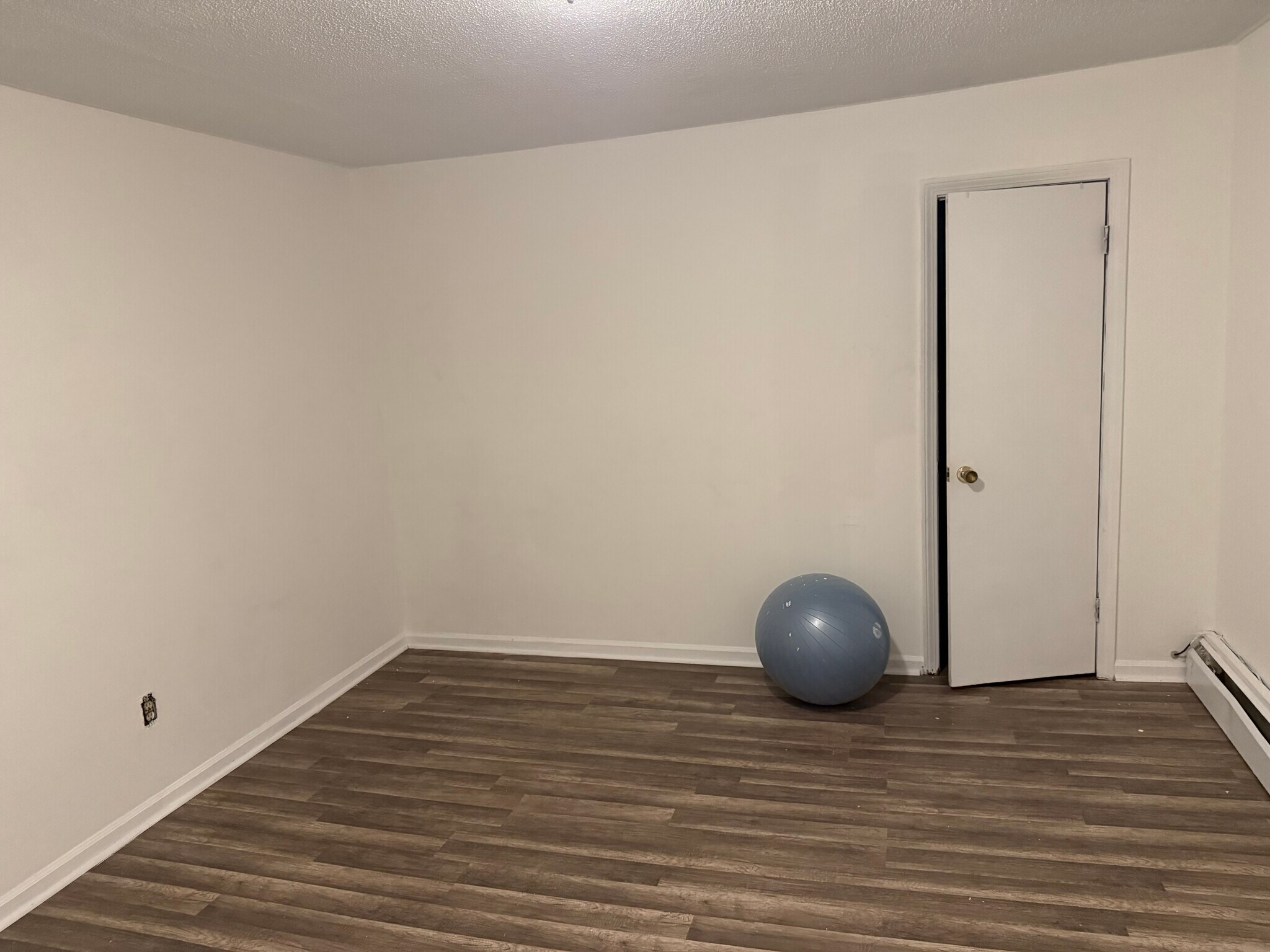 Living room - 13 S 1st St