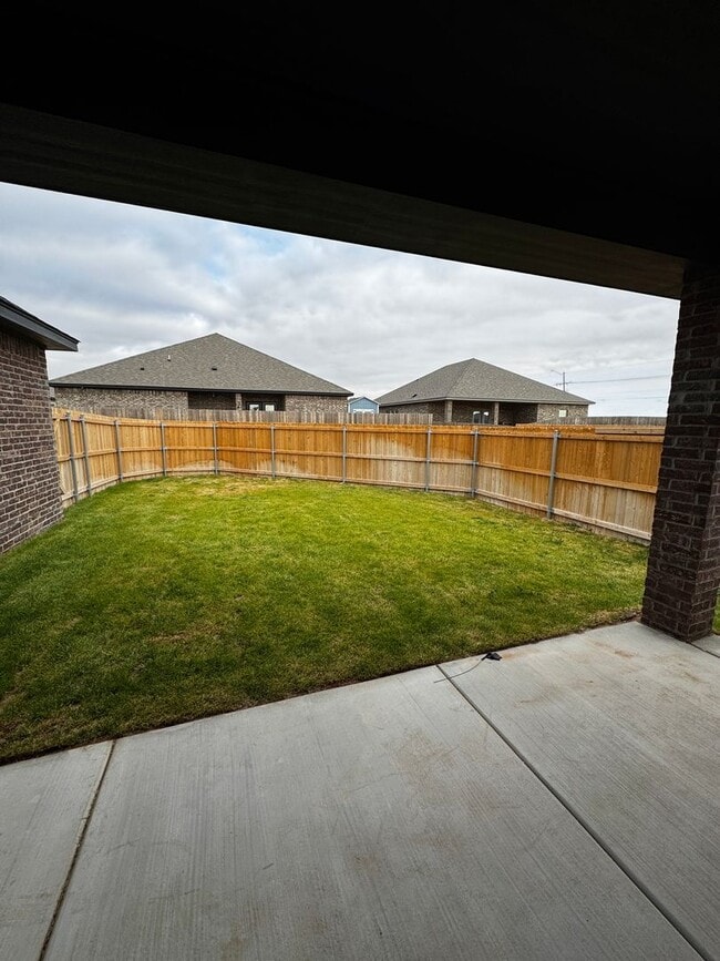 Building Photo - NEW Home located in Heritage Hills!!! 3/2/2 CISD