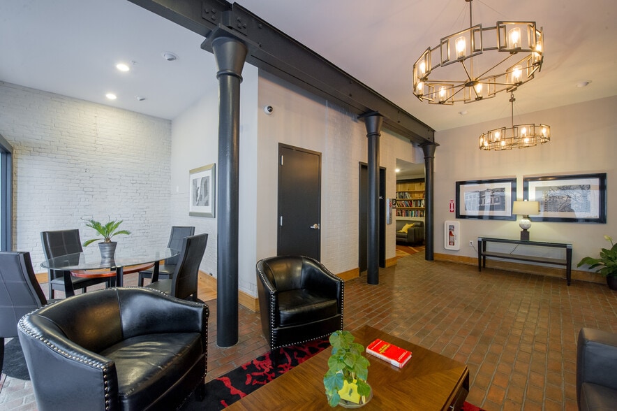 Lobby - The Argus Apartments