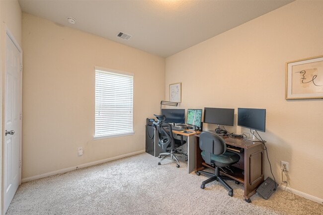 Building Photo - 3030 Currier Ct