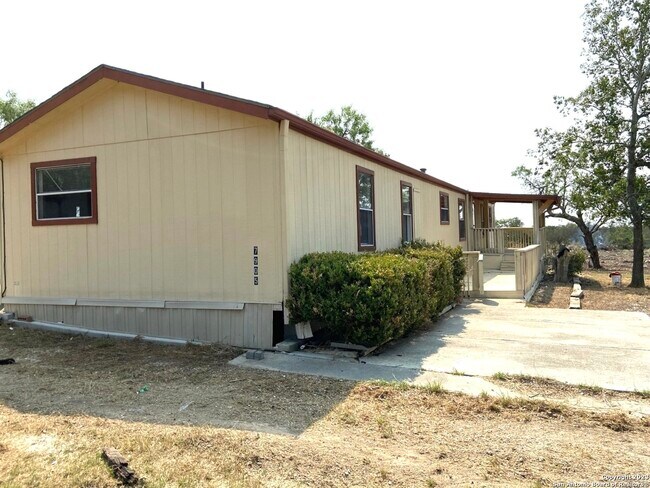 Building Photo - 7905 Tates Dr