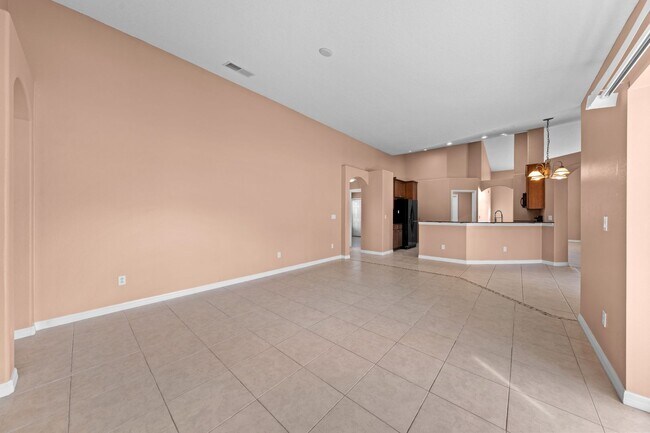 Building Photo - 4 Bedroom 3 Bath Home - Kissimmee ~ Southport Bay Community