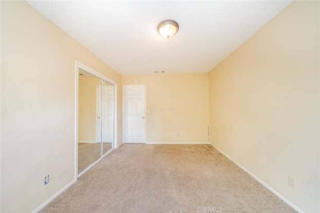 Building Photo - 17433 Sultana St