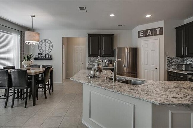 Building Photo - 5117 Sweetgum Ct