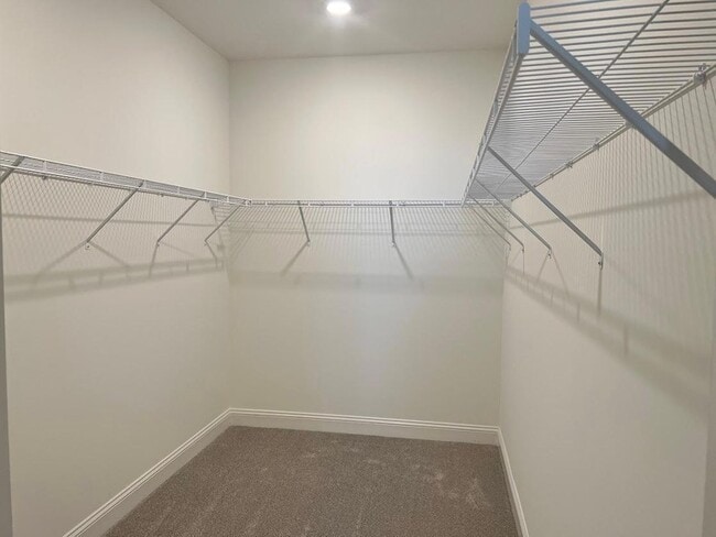 Building Photo - 225 Thomas Gage Dr