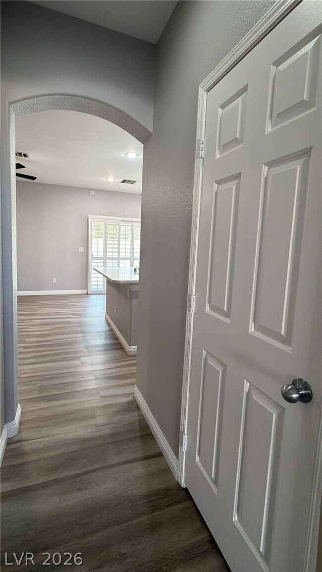 Building Photo - 2215 Heavenly Lights Ave