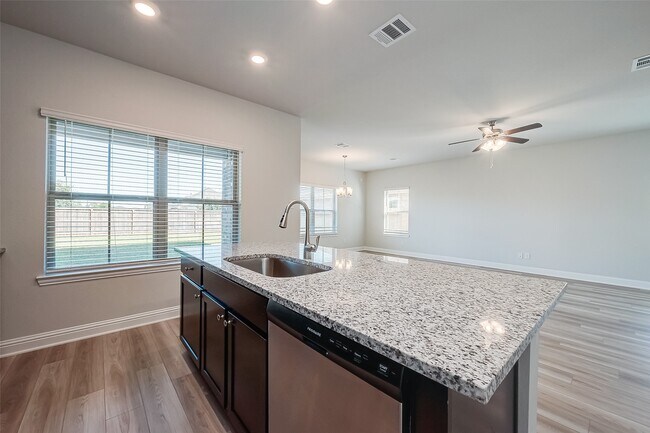Building Photo - 436 Long Beach Bay Dr