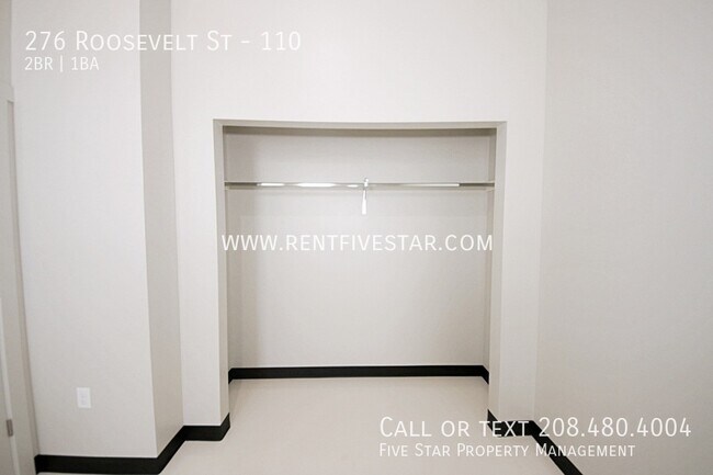 Building Photo - 276 Roosevelt St