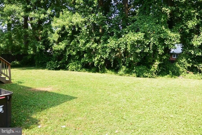 Building Photo - 3720 Terrace Dr