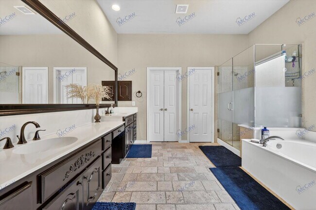 Building Photo - 3401 Chadwick Dr