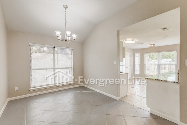 Building Photo - 4643 Yellowleaf Dr