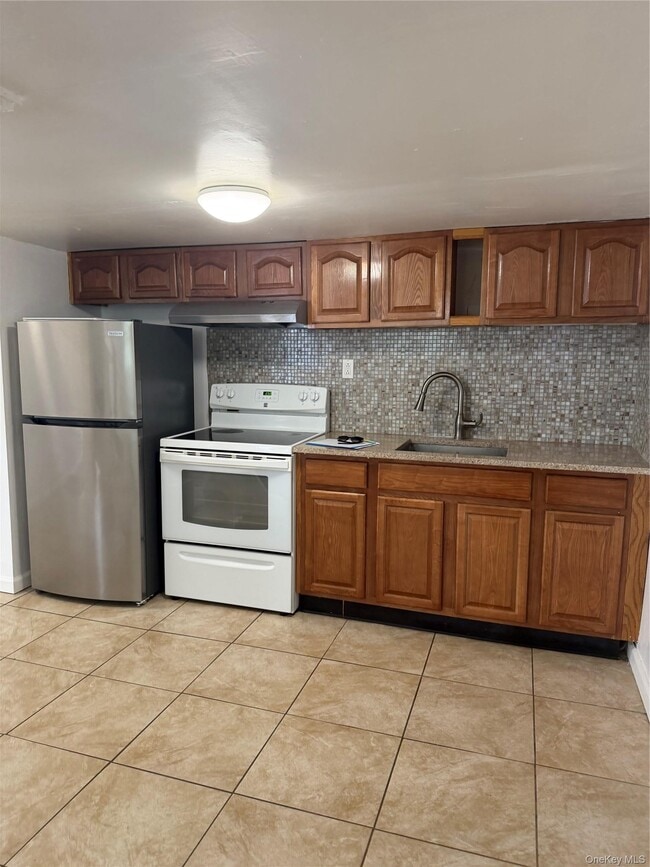 Building Photo - 2727 NY-94